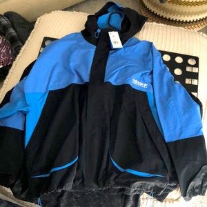 Adidas adventure windbreaker